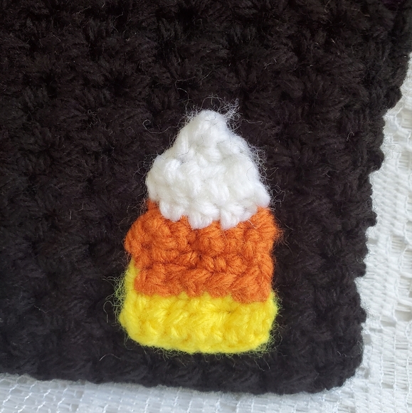 Candycorn Crocheted Halloween Costume‎ Bag​ - Picture 3 of 3